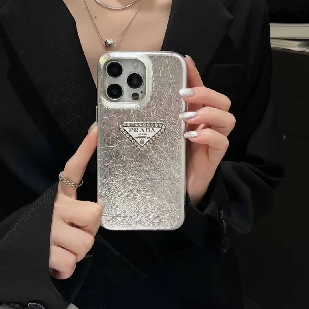 【絶賛発売中】 iPhoneケース 多機種対応 高級感 携帯 スマホケース