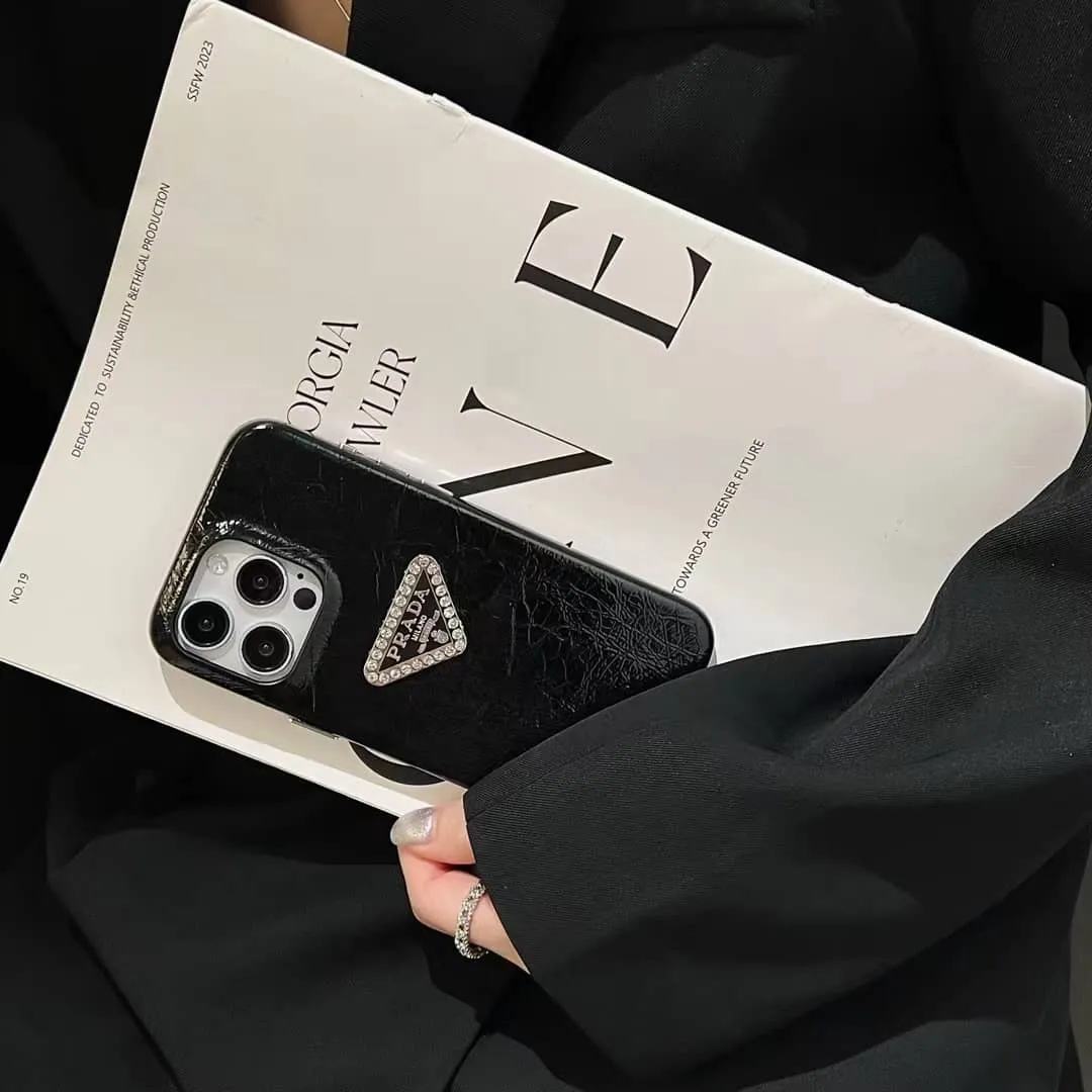 【絶賛発売中】 iPhoneケース 多機種対応 高級感 携帯 スマホケース