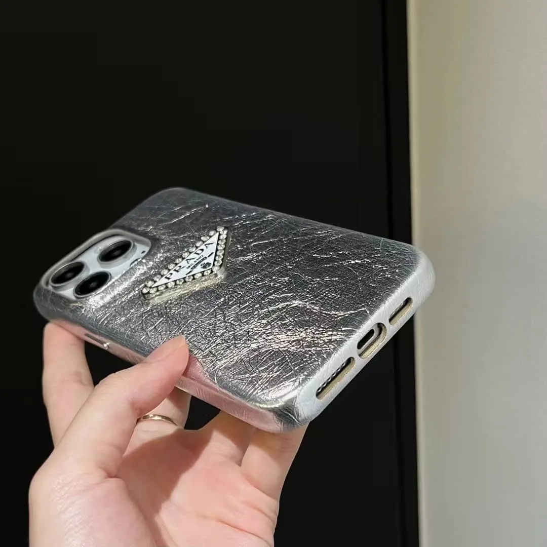 【絶賛発売中】 iPhoneケース 多機種対応 高級感 携帯 スマホケース