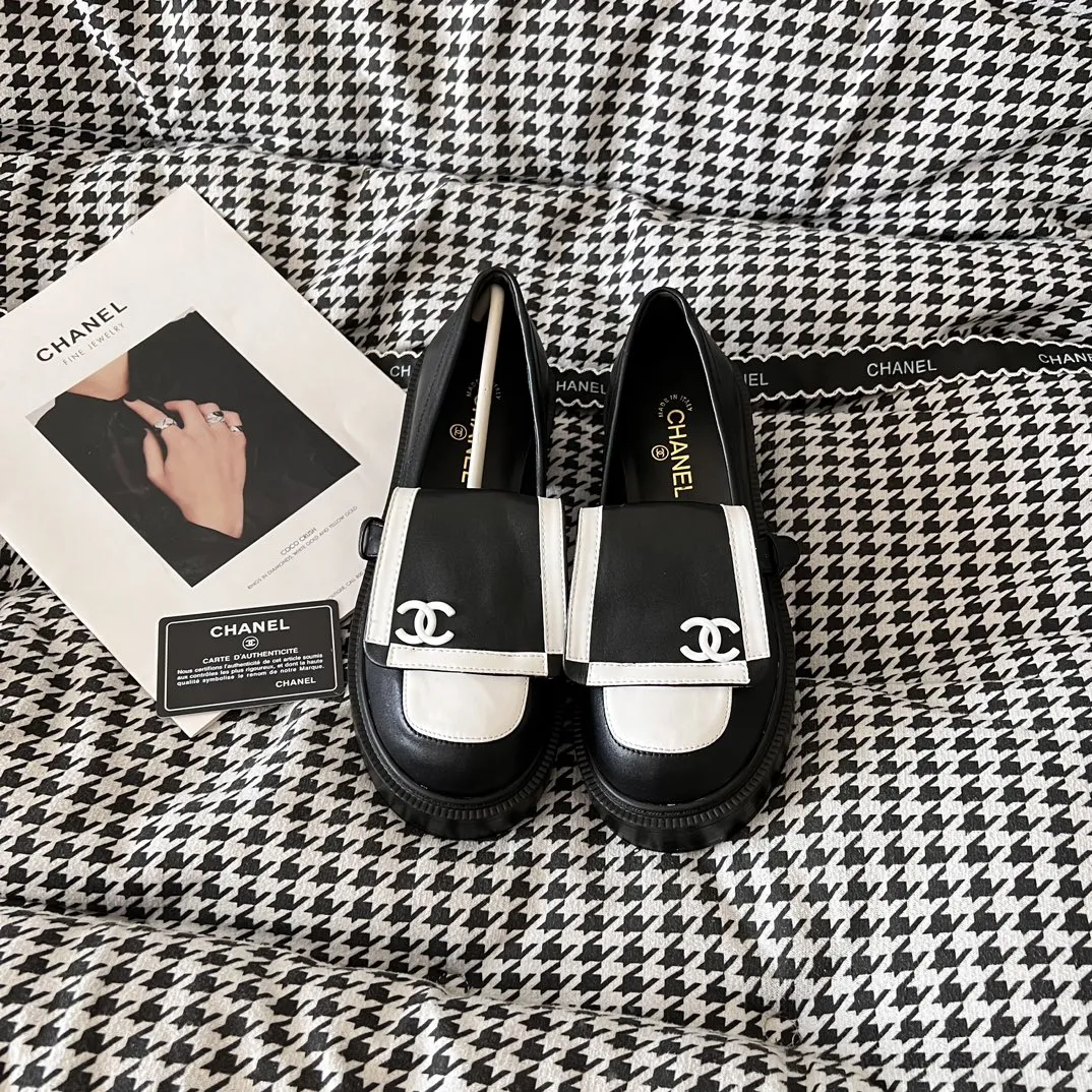 『35-40』長時間歩行OK ふわふわクッション 大人かわいい シューズ