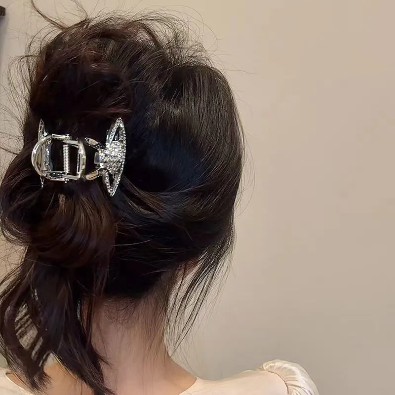 美人度ア ップ 女子マスト 高級感おしゃれ 韓国風 ダイヤモンド 大好評 魅力的 ヘアクリップ