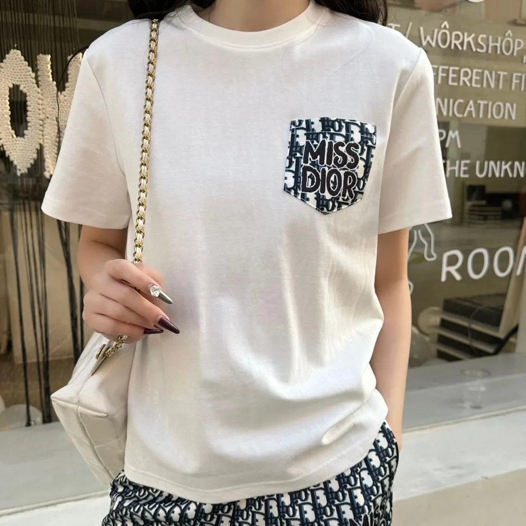 『S-L』新作 おしゃれ 低調 上品 ラグジュアリー 高級 定番 半袖Tシャツ モノグラムパンツ セットアップ