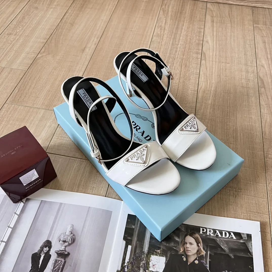 『34-41』新作限定 シンプル 華やか 美脚効果 ストラップ ハイヒールサンダル