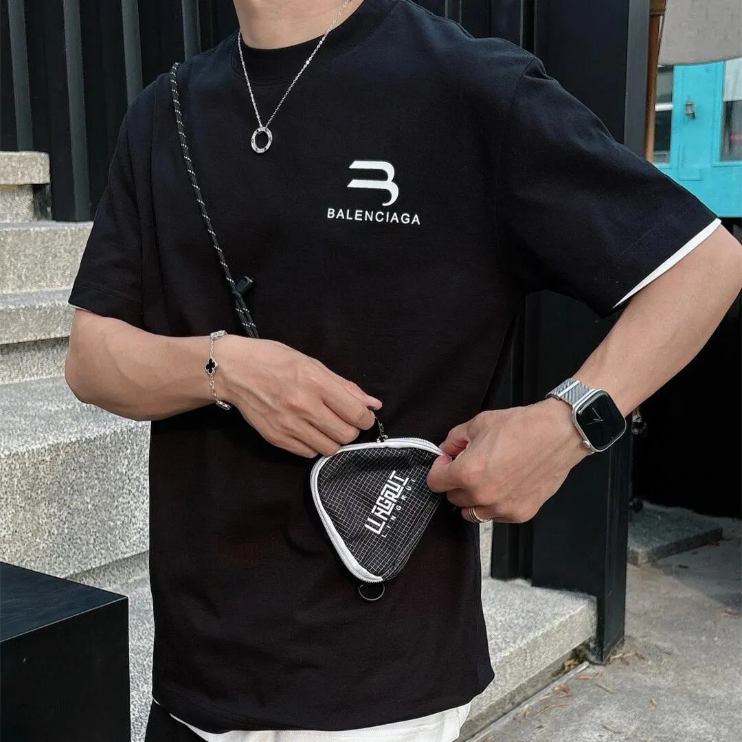 『S-4XL』クリーンな印象 スポーティーなアクセント トレンド感抜群 ヴィンテージ風プリント Tシャツ