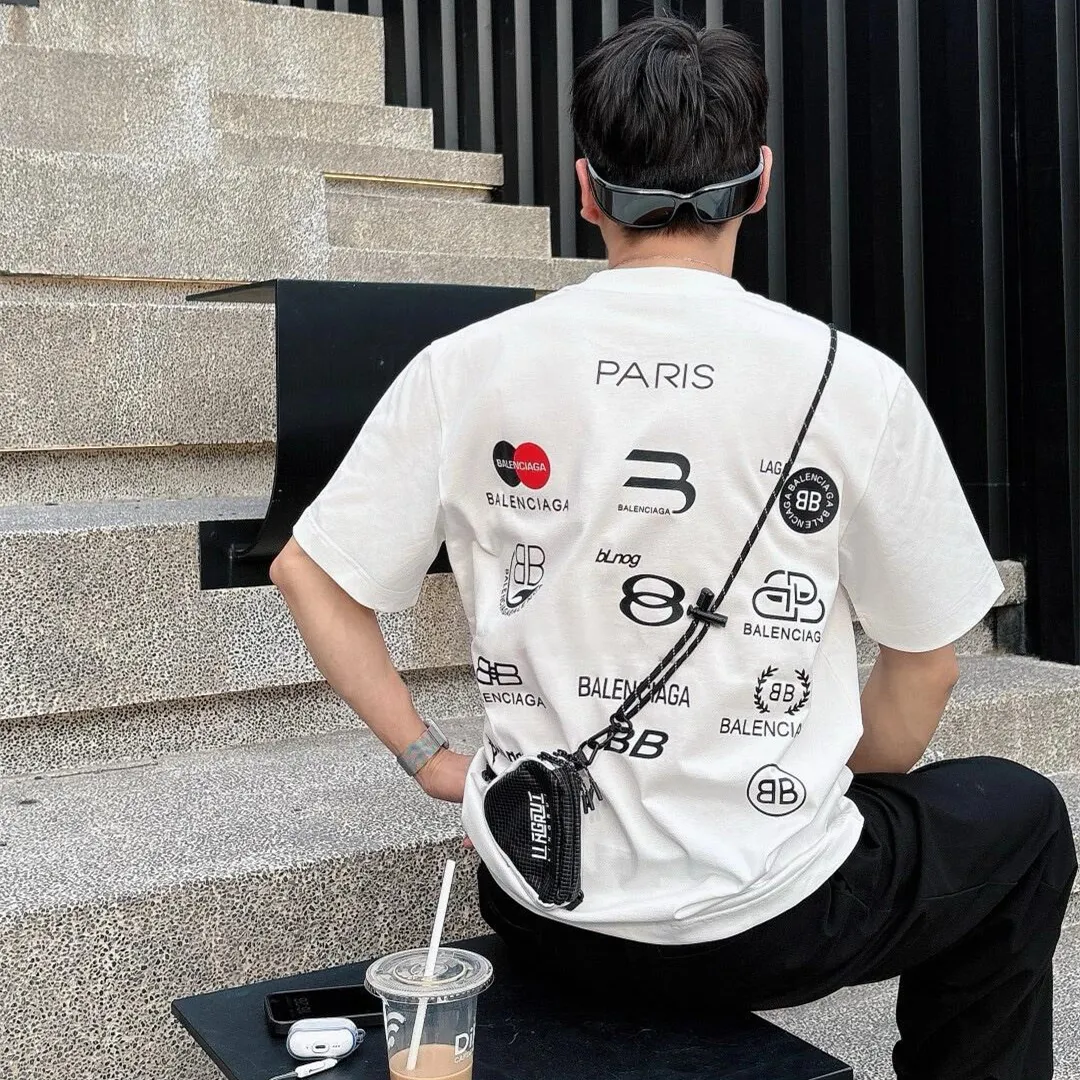 『S-4XL』クリーンな印象 スポーティーなアクセント トレンド感抜群 ヴィンテージ風プリント Tシャツ