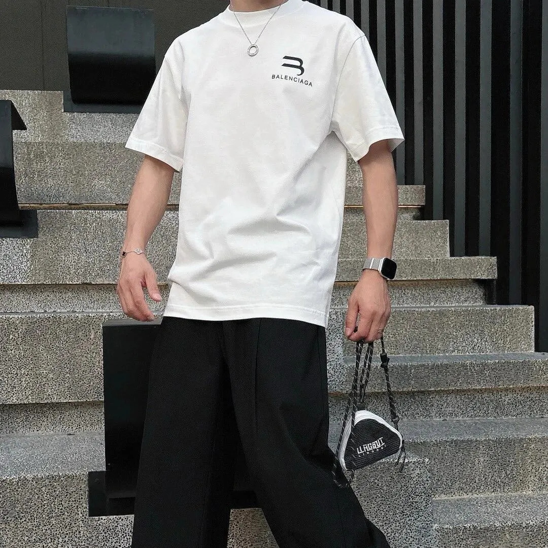 『S-4XL』クリーンな印象 スポーティーなアクセント トレンド感抜群 ヴィンテージ風プリント Tシャツ