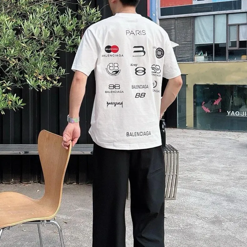 『S-4XL』クリーンな印象 スポーティーなアクセント トレンド感抜群 ヴィンテージ風プリント Tシャツ