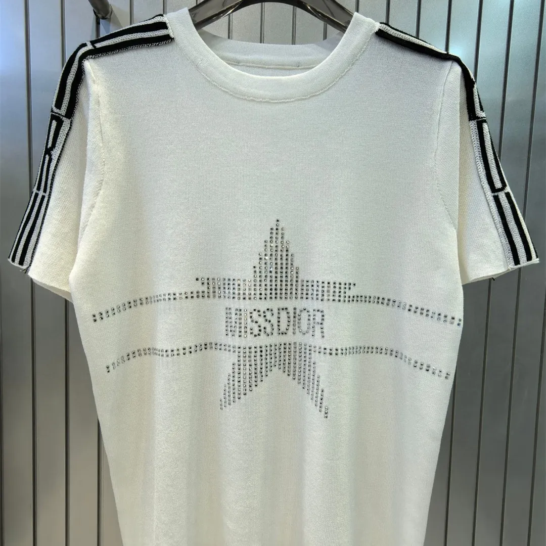 『フリーサイズ』人気急上昇中 オフィスにもぴったり 長時間着ても疲れにくい パンツ Ｔシャツ セットアップ