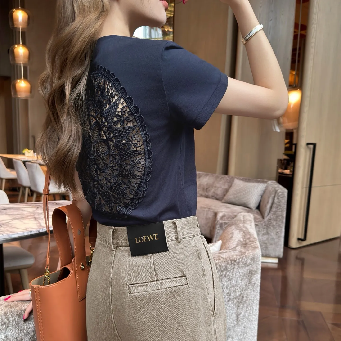 『S-L』綿100% 高級感 快適 リラックス カットアウト 刺繍 フラワーロゴ 半袖Tシャツ ルーズ セットアップ