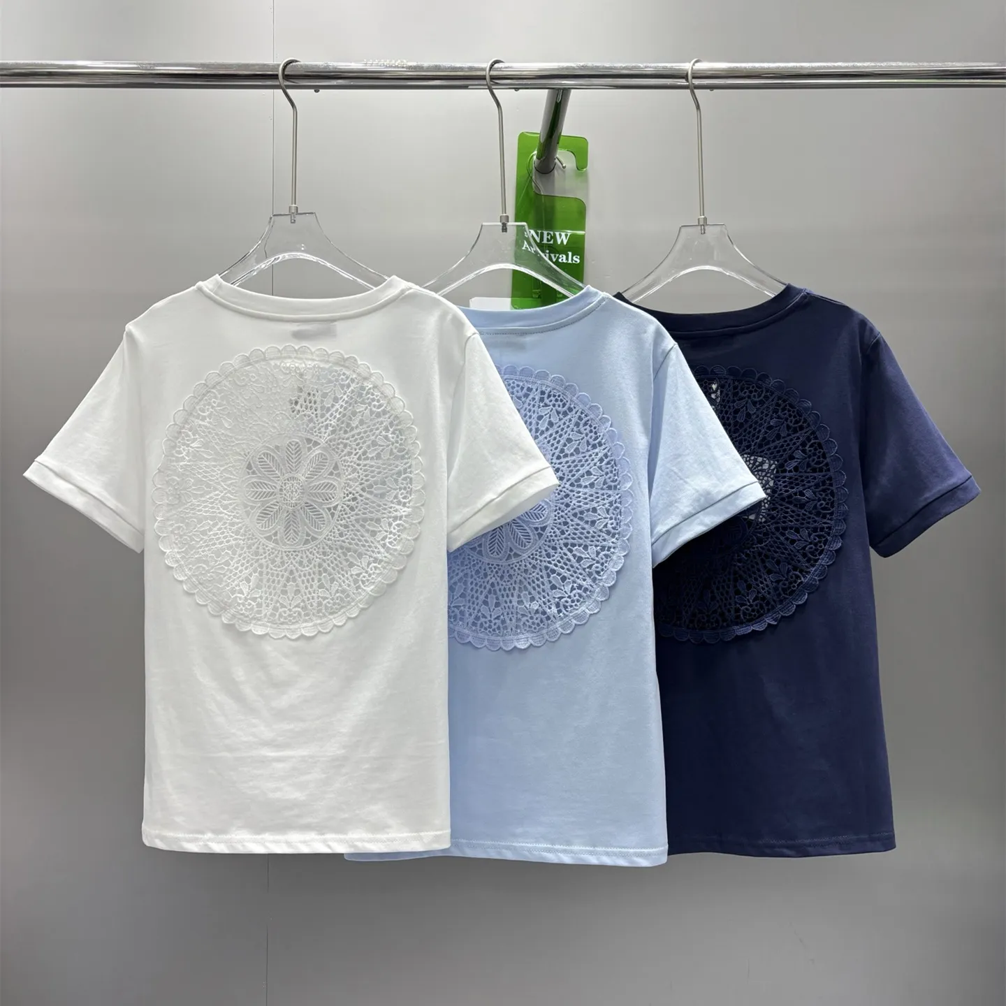 『S-L』綿100% 高級感 快適 リラックス カットアウト 刺繍 フラワーロゴ 半袖Tシャツ ルーズ セットアップ