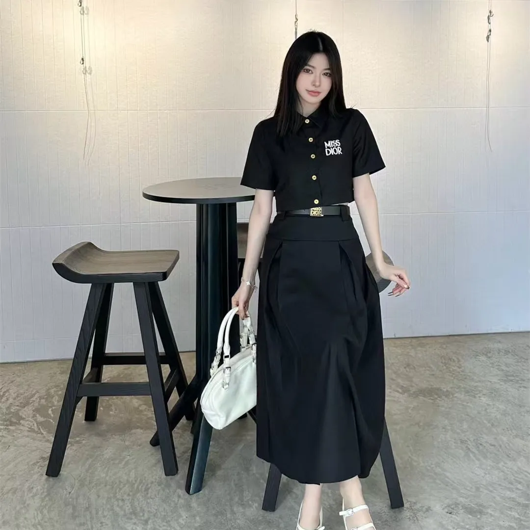 『S-L』新作 シンプル 上品 クール レタリング刺繍デコ タータンカラートップ スカートセット