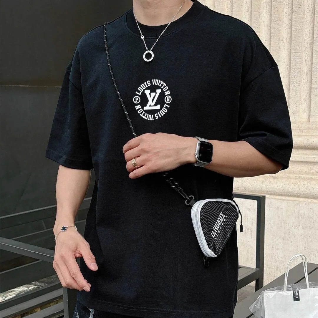 『S-4XL』シーズン必須アイテム コーディネートの主役 高見えデザイン トレンディ モード系 半袖 Tシャツ