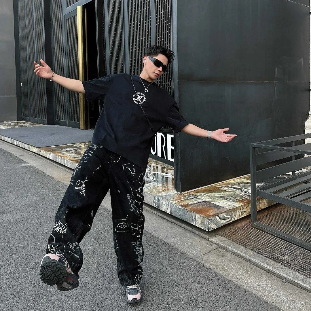 『S-4XL』シーズン必須アイテム コーディネートの主役 高見えデザイン トレンディ モード系 半袖 Tシャツ