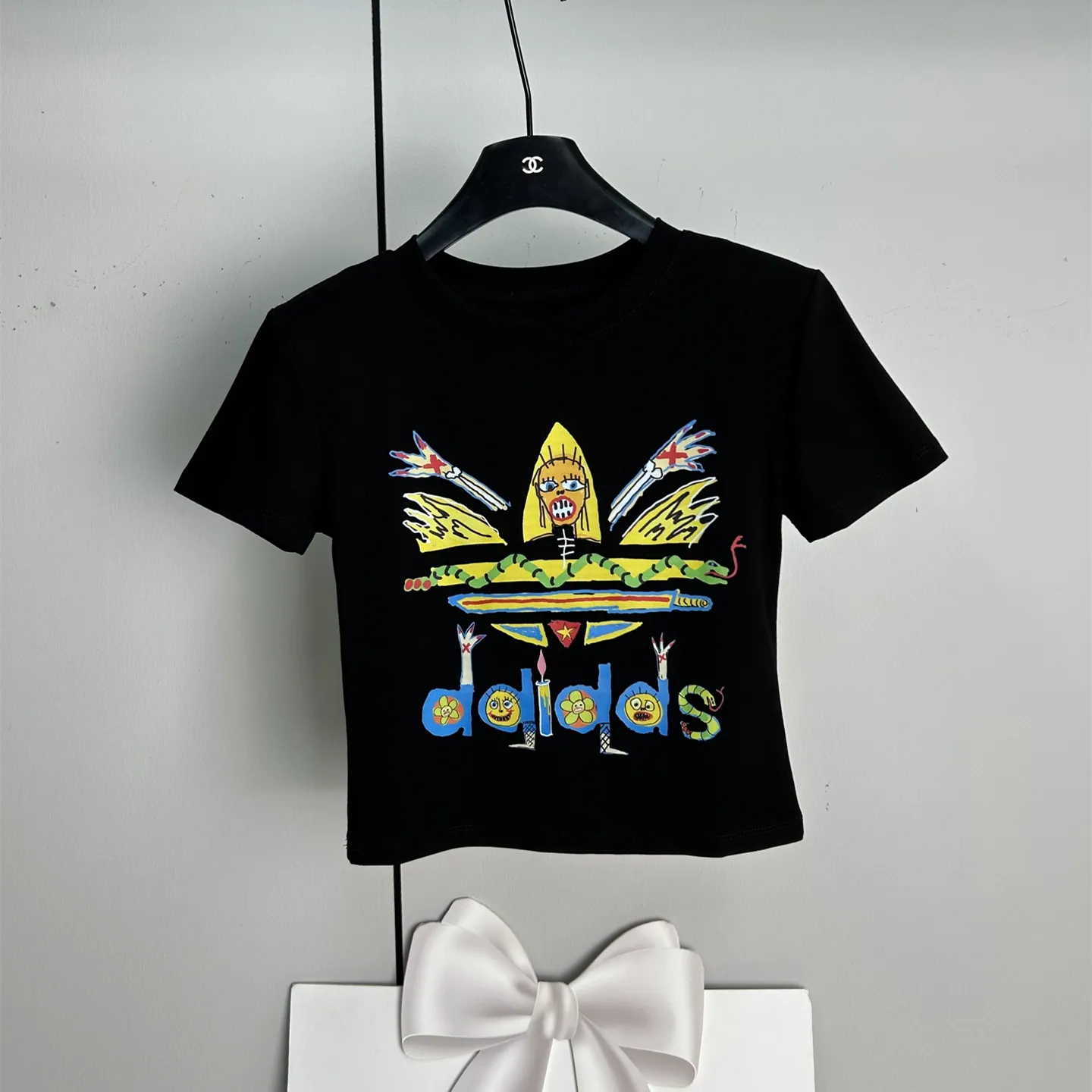 『S-2XL』通気性 ストレッチ おしゃれ カジュアル スリム プリント Tシャツ