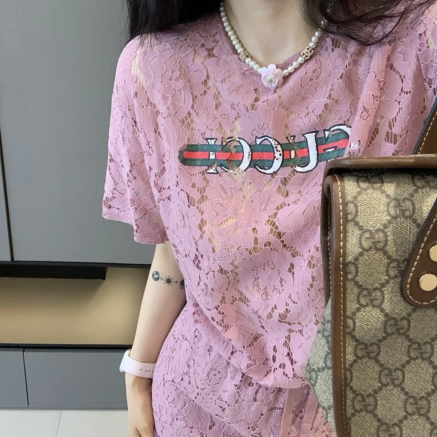 『S-L』新作 高級コーデ 軽量 柔らか 上品 カットアウト レタリング 半袖 ロングパンツ セットアップ