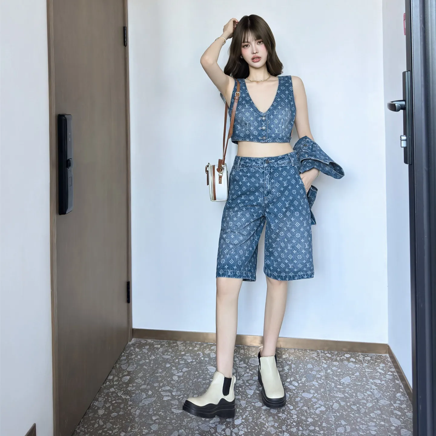 『S-L』新作 立体質感 レーザーデニム ボンデージベスト ショート丈 コルセットトップ デニムハーフパンツ