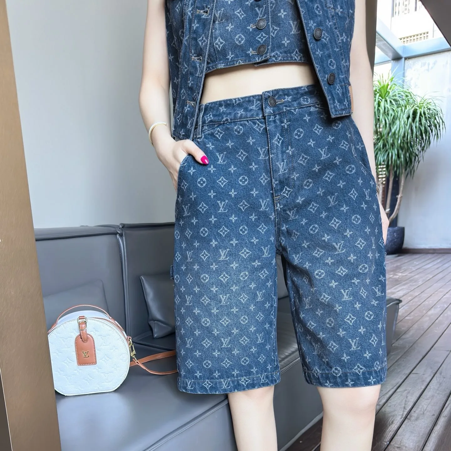 『S-L』新作 立体質感 レーザーデニム ボンデージベスト ショート丈 コルセットトップ デニムハーフパンツ