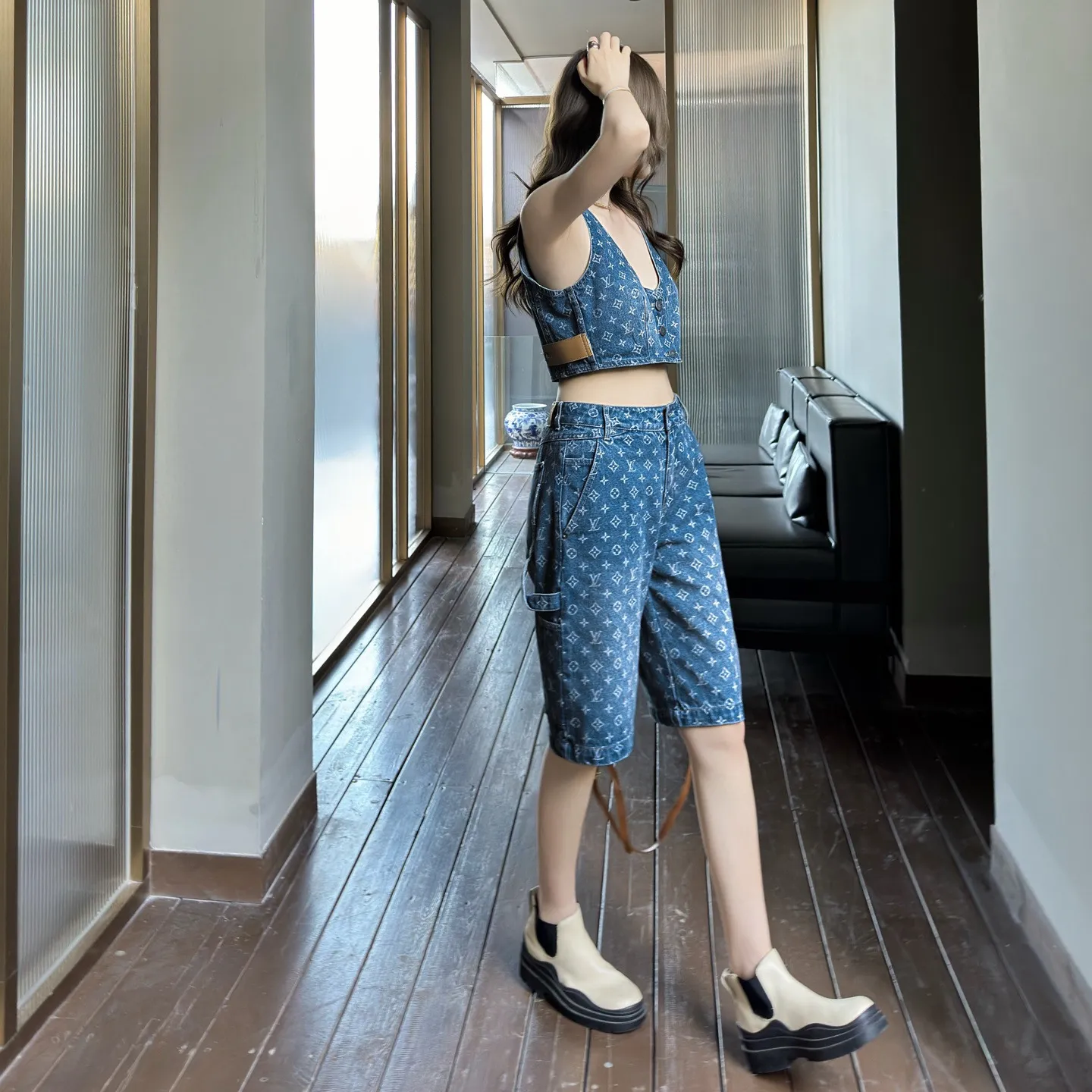 『S-L』新作 立体質感 レーザーデニム ボンデージベスト ショート丈 コルセットトップ デニムハーフパンツ