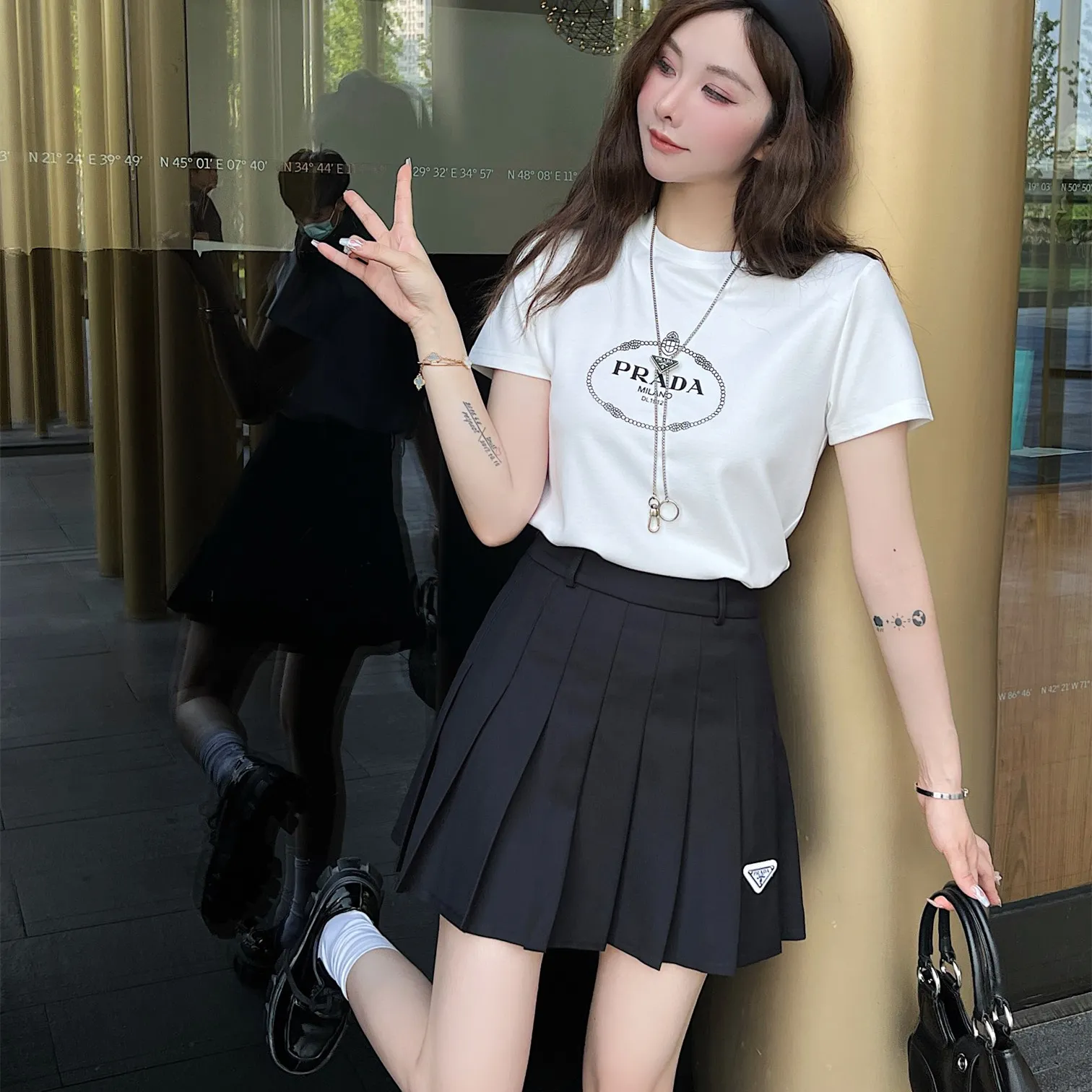 『S-L』SNSで話題沸騰 コーディネートの主役 体型カバー シンプル Ｔシャツ スカート セットアップ