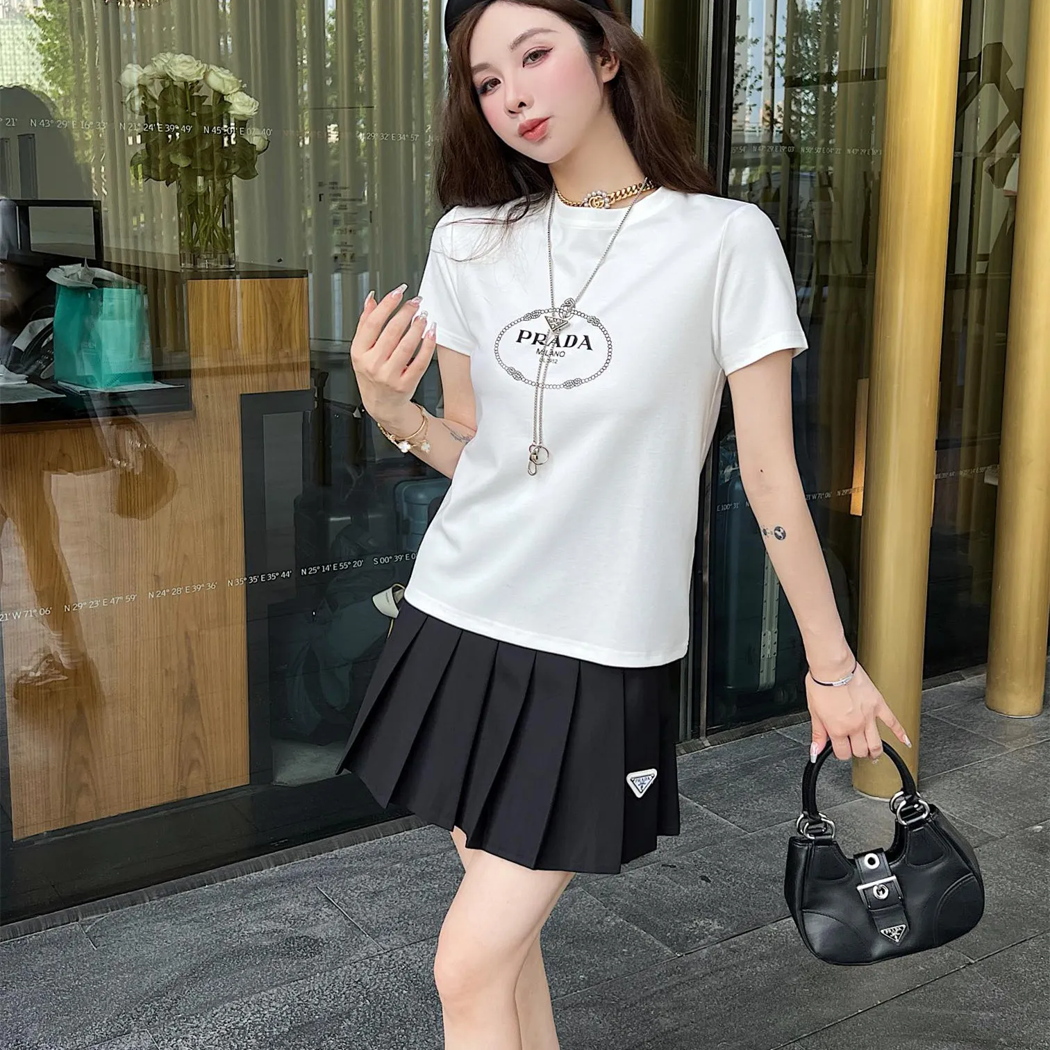 『S-L』SNSで話題沸騰 コーディネートの主役 体型カバー シンプル Ｔシャツ スカート セットアップ