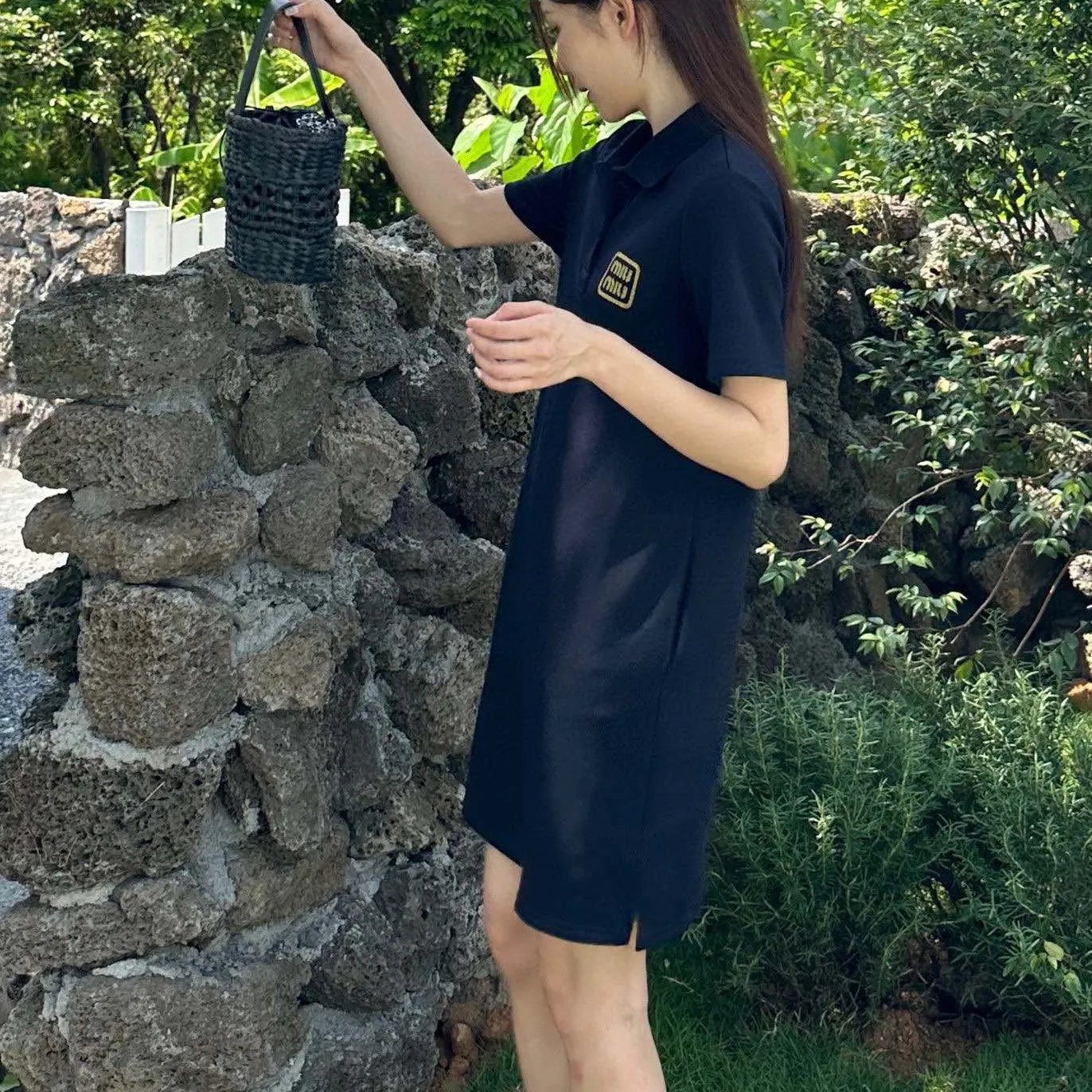 『S-L』刺繍 ネイビー ポロ デザイン ターンオーバー カラー ストレート シルエット ワンピース