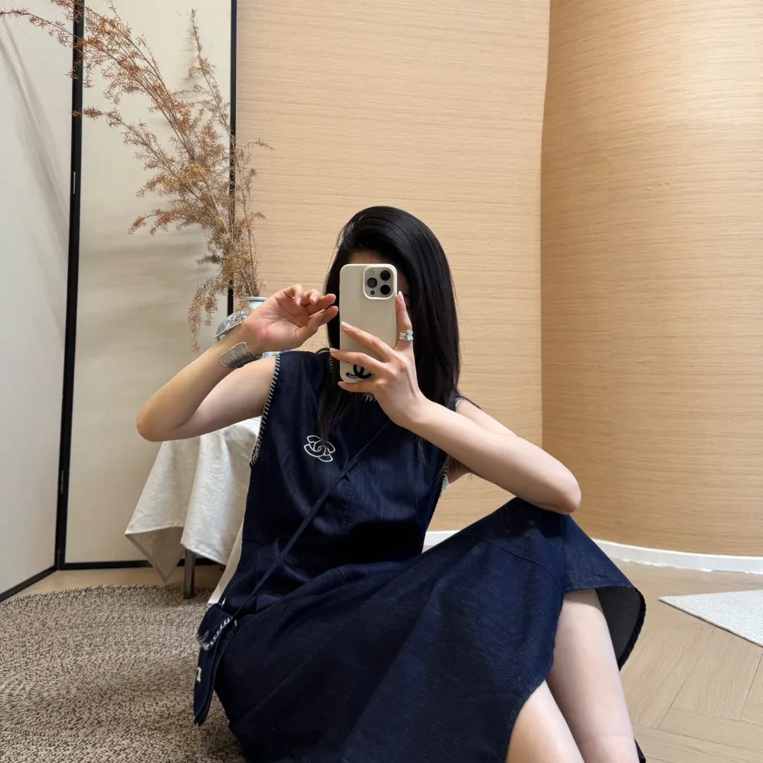 『S-L』着瘦せ ノースリーブ 刺繍 韓国系 女性向け 韓流 元気いっぱい ワンピース