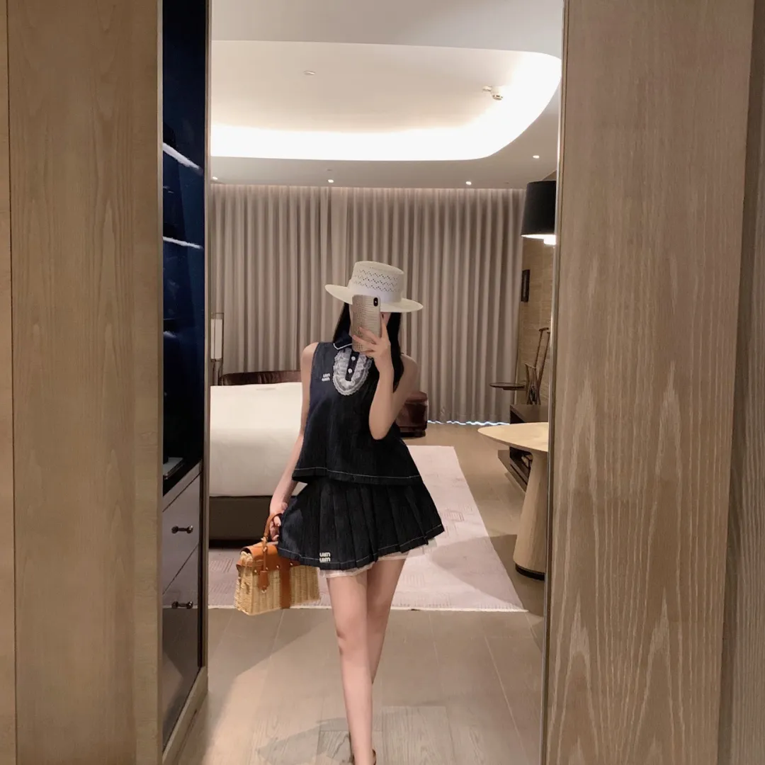 『S-L』衿元レース 美人度アップ スウィート 圧倒的セクシー ノースリーブ 森ガール 折り襟 セットアップ
