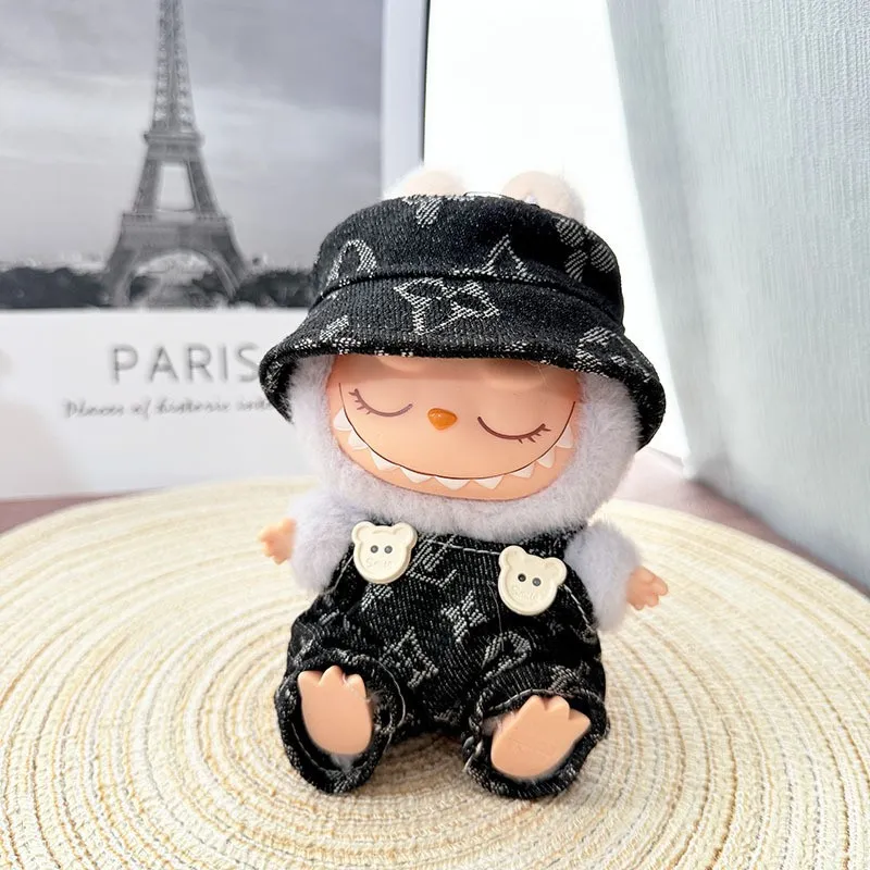 話題沸騰中 おすすめ 7色選べるLabubu デザイン服 （服だけ）
