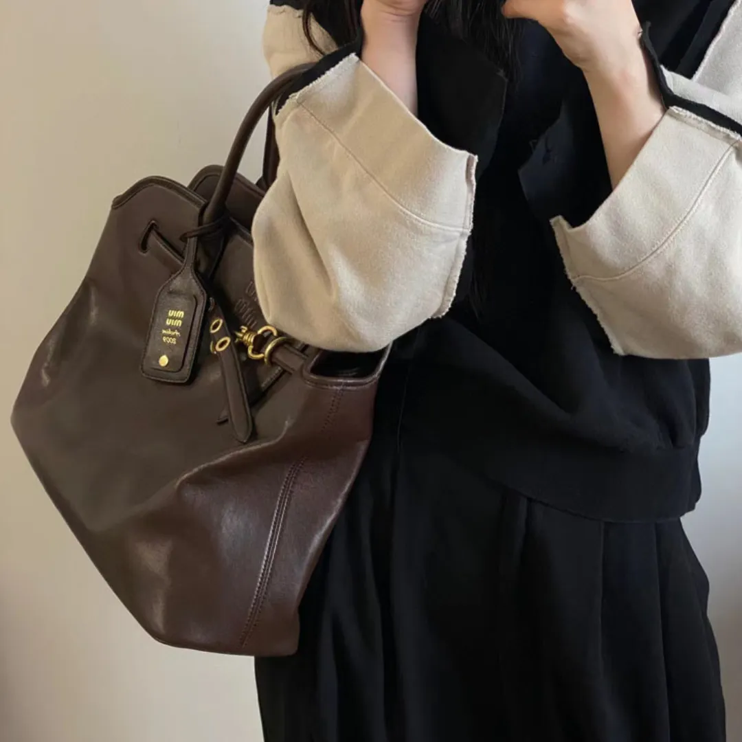 通勤・通学に  大容量 キャンバス 肩掛け トートバッグ