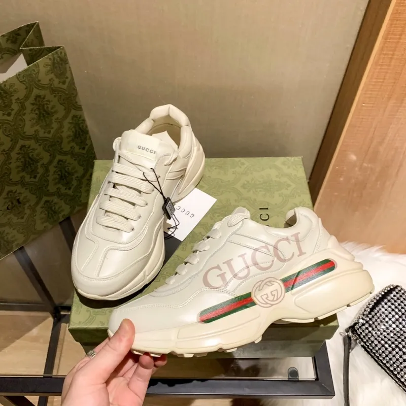 『35-45』大人らしい 高品質  シンプル ファッション 長時間履ける スポーツシューズ