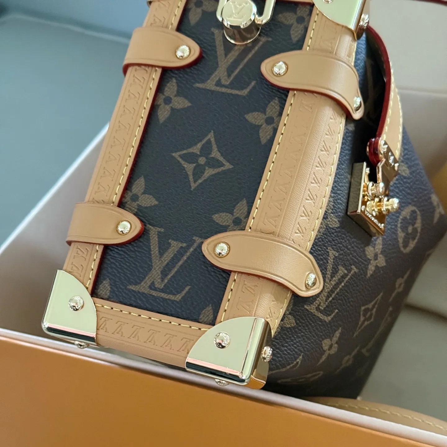 エレガント クラシック 丈夫で長持ち 荷物が多い日にも バッグ