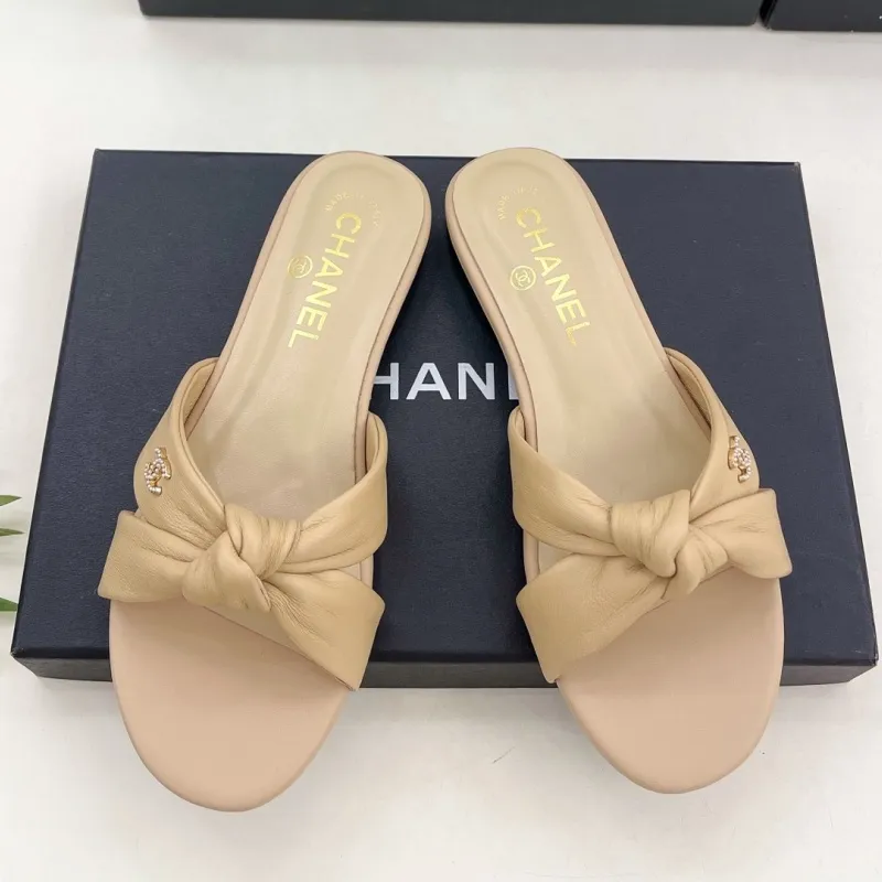 『35-39』歩く宝石箱！時代を超える逸品、買わないと損！スリッパ