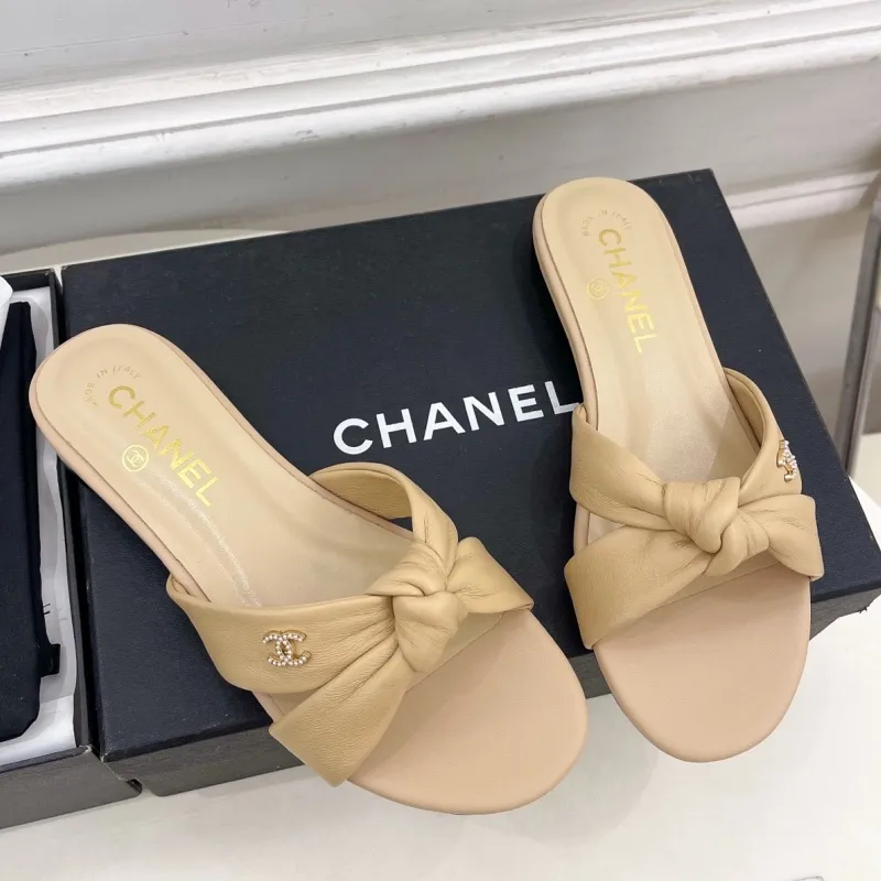 『35-39』歩く宝石箱！時代を超える逸品、買わないと損！スリッパ