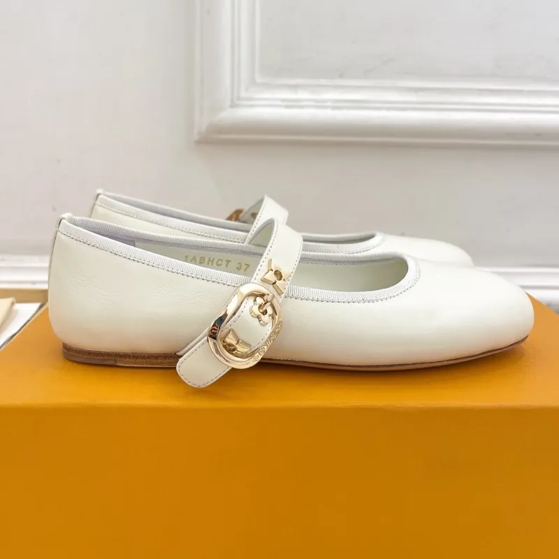 『35-39』LV × 村上隆 芸術的モノグラムと最高級革の邂逅 サンダル