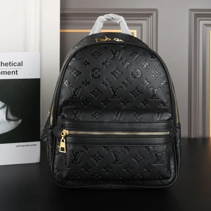激売れ中 高品質 中性 魅力的 LV エンボス リュック バッグ