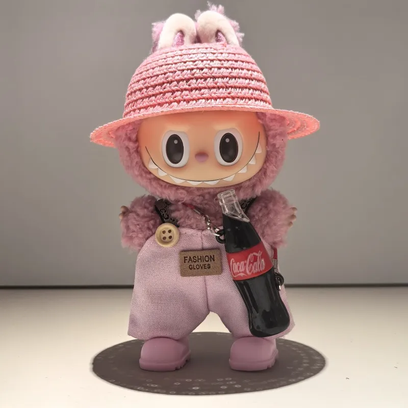 大好評 売れ切れ必至 クール 4点セット クール labubuぬいぐるみペンダント 服