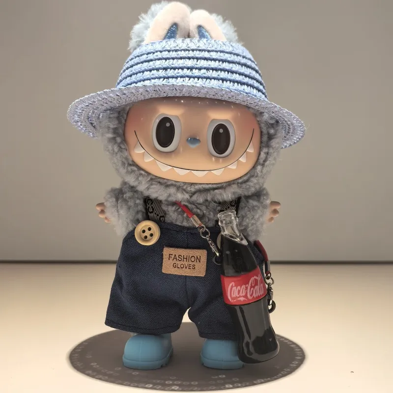 大好評 売れ切れ必至 クール 4点セット クール labubuぬいぐるみペンダント 服
