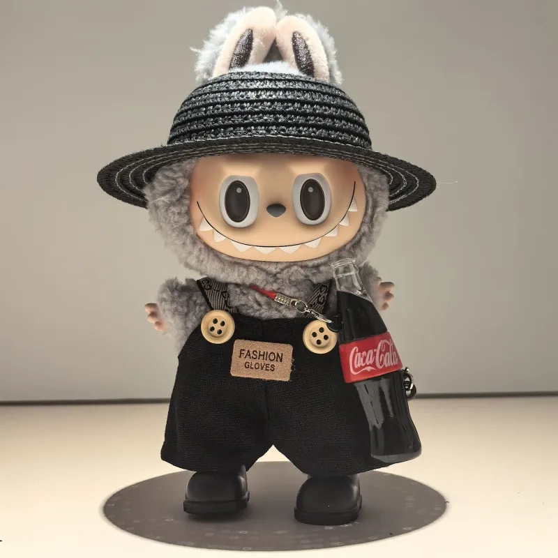 大好評 売れ切れ必至 クール 4点セット クール labubuぬいぐるみペンダント 服
