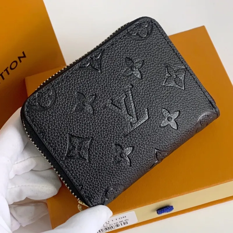 絶対欲しい 軽量 高品質 質感のいい シンプル おしゃれ デザイン感  財布