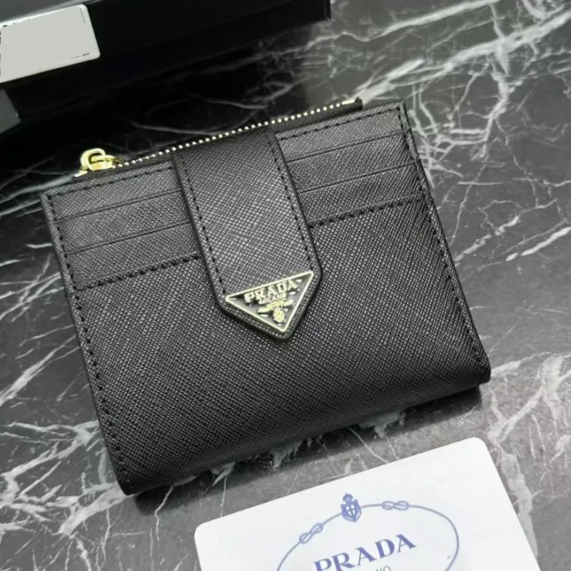 超人気商品 軽量 高品質 高級感 シンプル 組み合わせやすい 財布