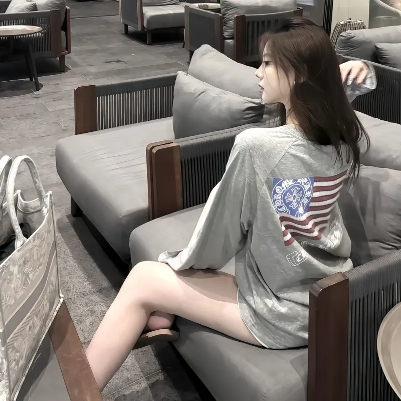 『フリーサイズ』人気上昇中 オーバーサイズ デザイン感 トレンド 長袖 Ｔシャツ
