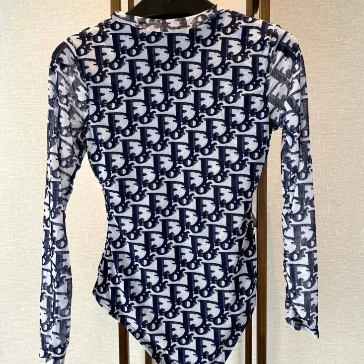 【S-XL】着心地良い 日焼け止め スリムなウエスト 保守的で見た目が良い ワンピース水着