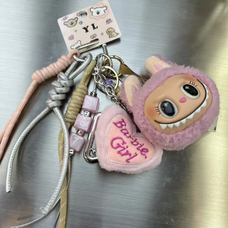 売れ切れ必至 魅力的 絶対流行 クール キュート 可愛い  labubu ペンダント